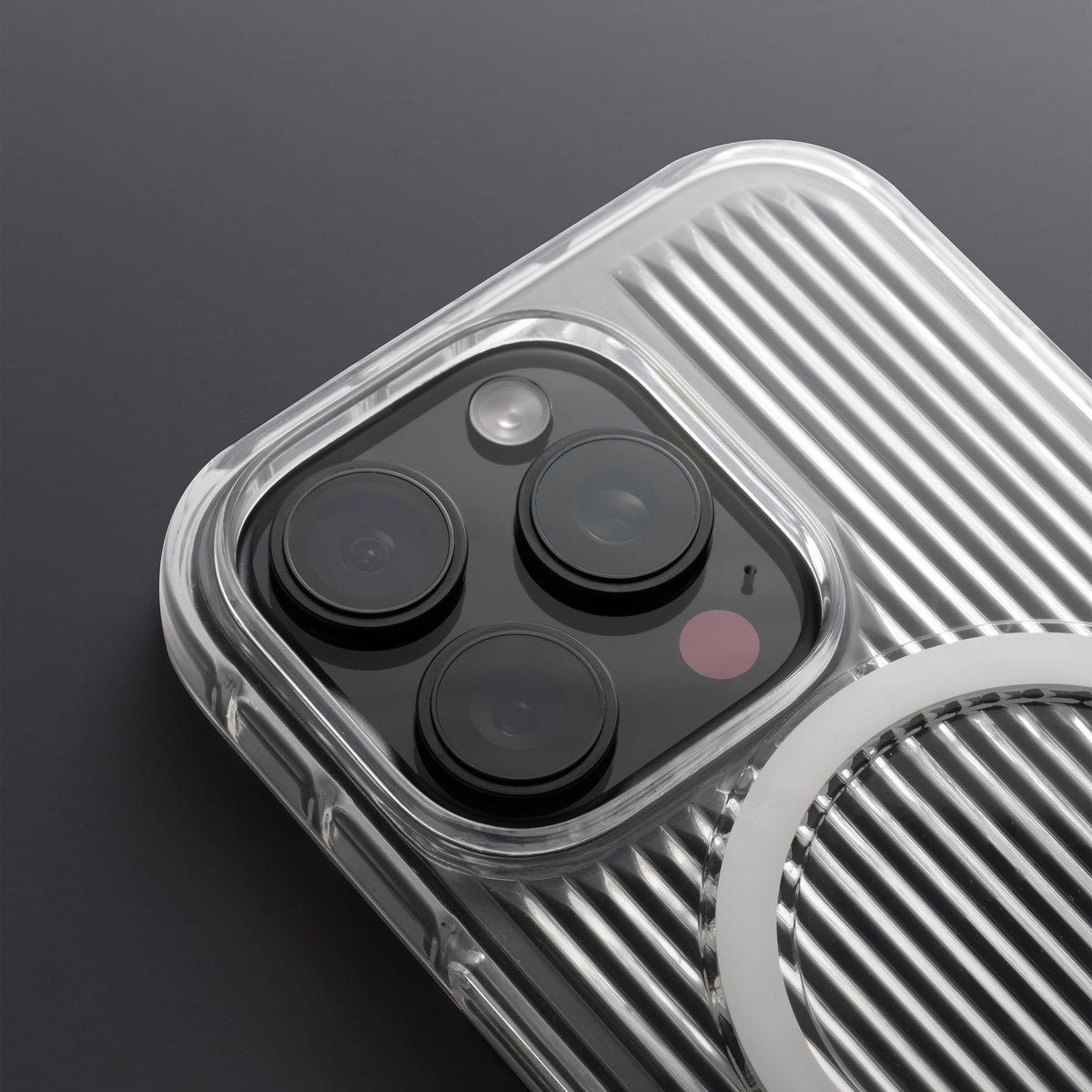 Nimbus9 Alto 2 iPhone 16 MagSafe Case